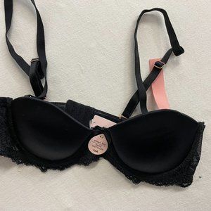 Rose + Vine Women's Black Strapless (Straps included) Bra Size 32 A Polyester